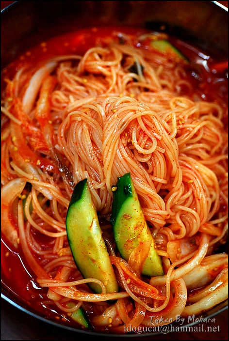 산두리비빔국수 이미지