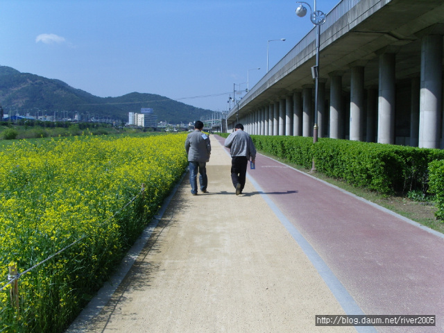 480b25dd1940e&filename=크기변환_SNV11708.JPG